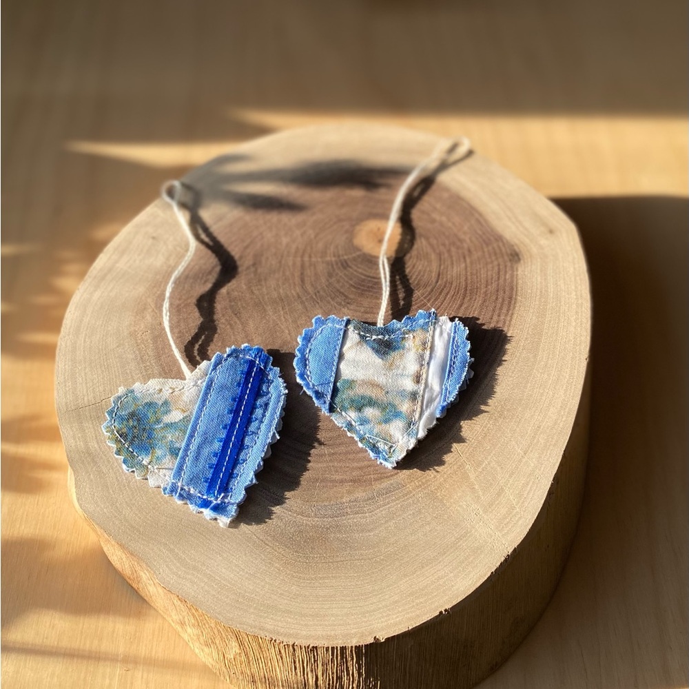Handmade Blue Heart Ornaments Bookmarks friendship and loyalty valentine - Picture 3 of 4